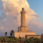 Casa Del Faro Sanvallero 4*