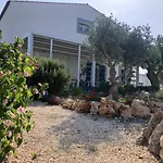 Bed & Breakfast Casa Del Faro Sanvallero 4*