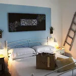 Casa Del Faro Sanvallero 4*