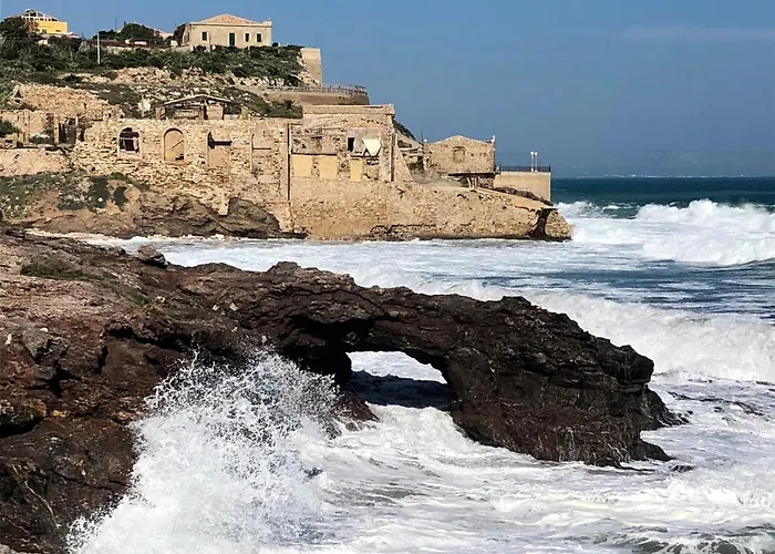 Casa Del Faro Sanvallero 4*