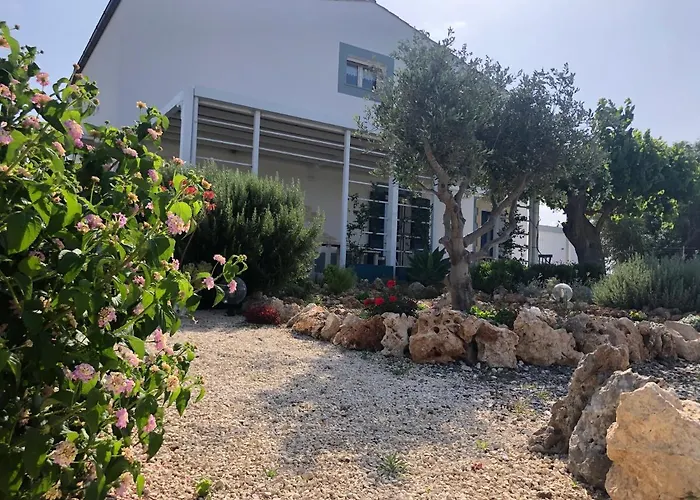 Bed & Breakfast Casa Del Faro Sanvallero 4*